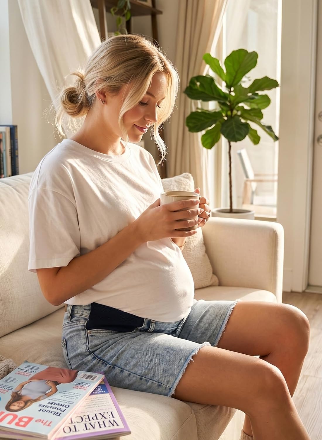 BLENCOT Maternity Bermuda Shorts Bump-Friendly Stretchy Raw Hem Summer Jeans Pregnancy with Pockets