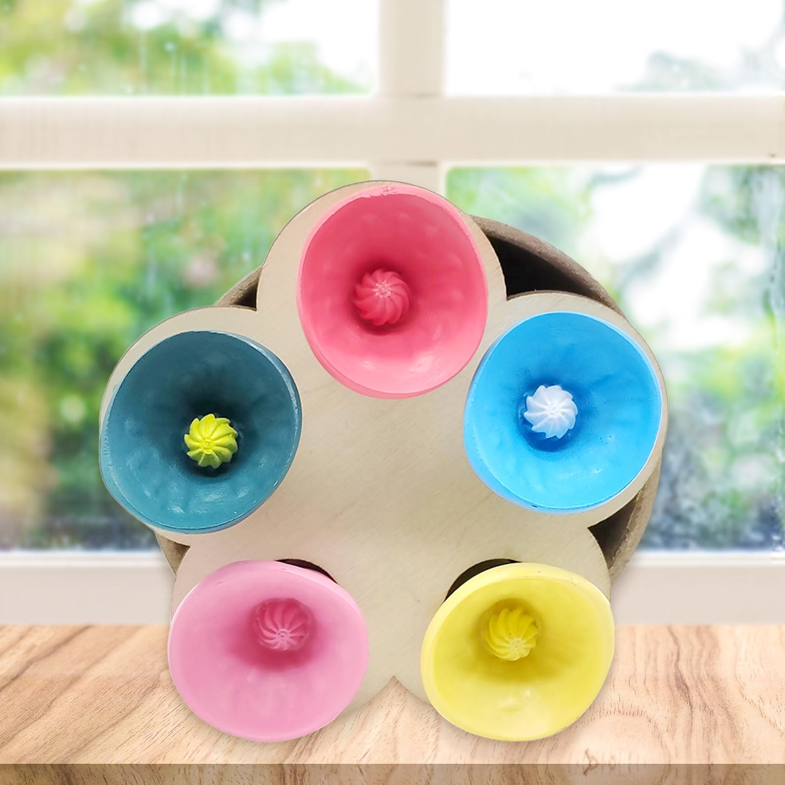 Abreuvoir à Insectes Fleuri - Pour Abeilles, Pollinisateurs - Base En Bois, 5 Gobelets Colorés