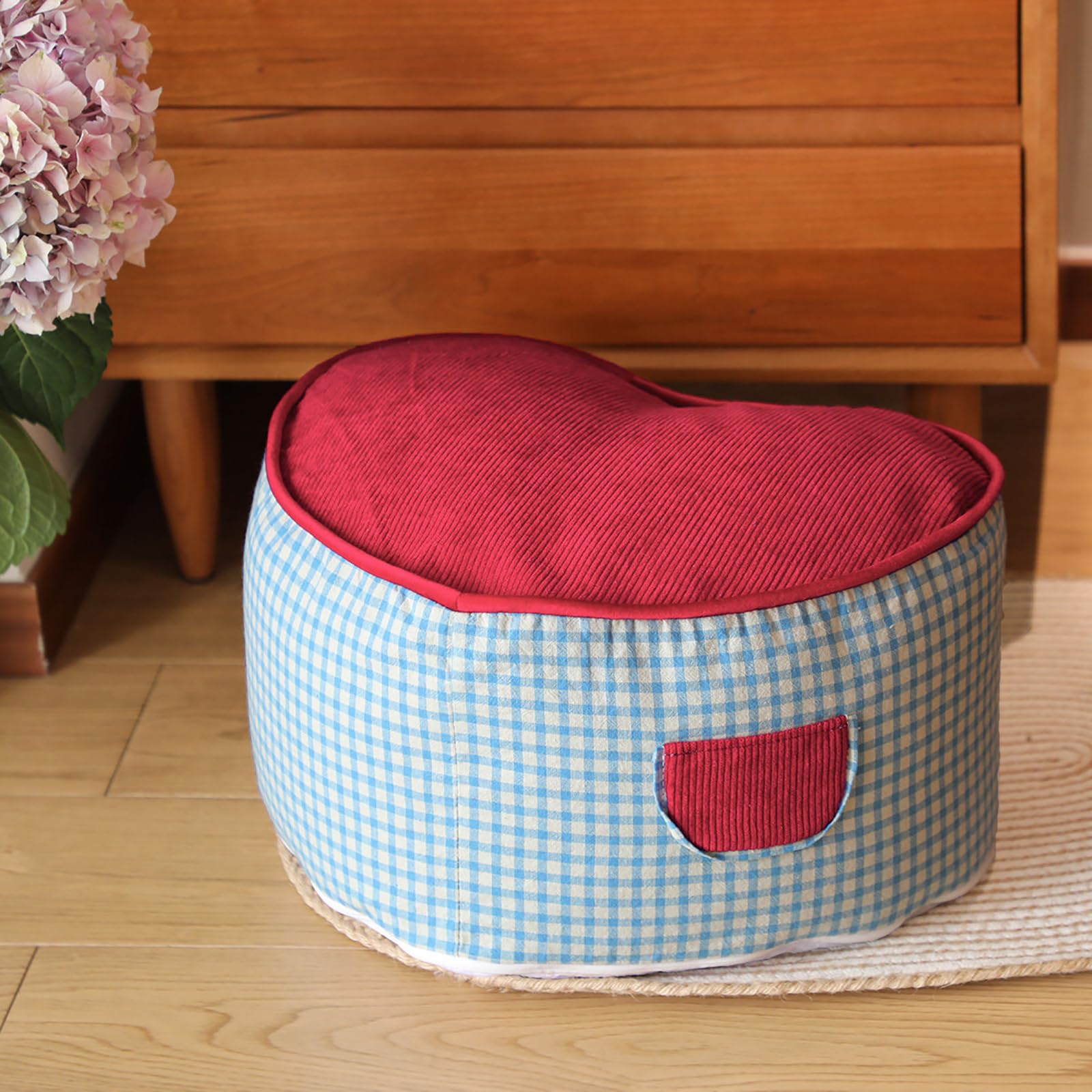 Mescxty A Heart-Shaped Foot Rest,Cute Small Footstool Pouf Ottoman,Home Decor Floor Pouffe Seat Low Stool Footrest For Couch Sof Bean Bag Chairs Living Room Bedroom,
