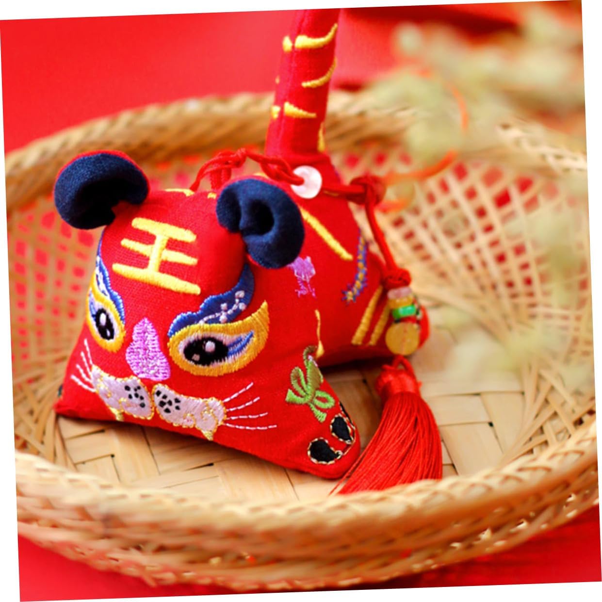 KALLORY Red Embroidered Tiger Sachet Bag Handmade Festive Home Fragrance Pendant Empty Carry Air Fresh Embroidery Sachet for Holiday Décor