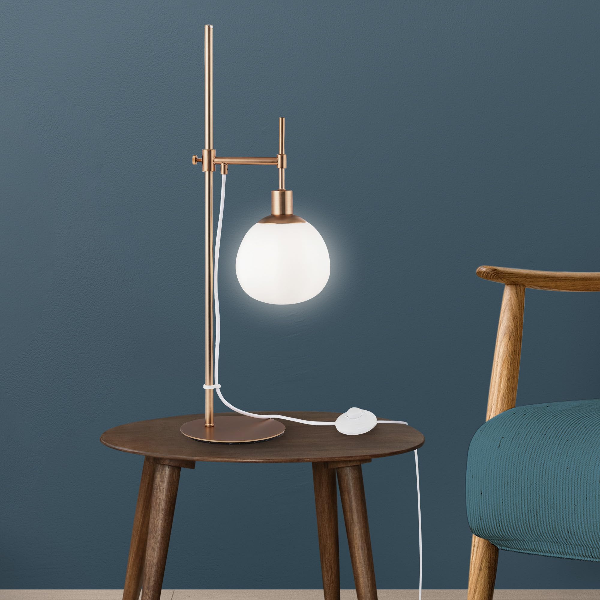 MAYTONI Tischlampe Erich – Höhenverstellbar, Mattweiße Glaskugel, Bronze, Für E14 Birnen, 65 Cm Max.