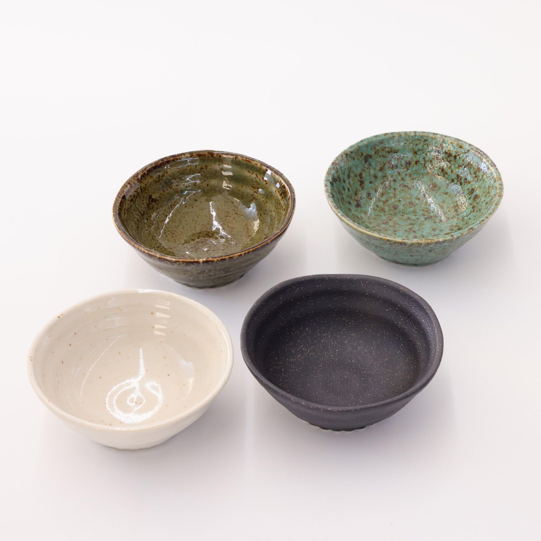 Mino Ware Sake Cup Set, Jomon Choko, Green, Karatsu, Shino, Kuro Glass, 3.5 inch, Japanese Ceramic Sake Cup, Ochoko, Set of 4