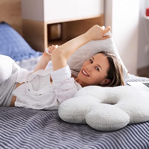 Miniatura 6 de Unittype 3 almohadas esféricas de flores de 18.8 x 15.7 pulgadas, almohadas de felpa con flores de felpa para asiento de lectura, cojín de piso de