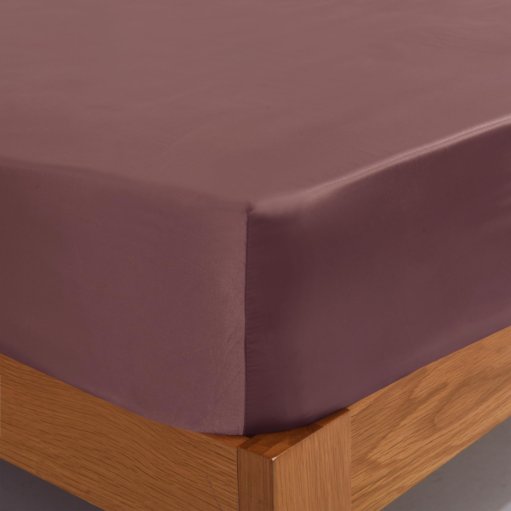 ROOEE Satin Silk Fitted Sheet with Pillowcase Set Breathable Soft Bedding Brushed Fabric Wrinkle - Image 2