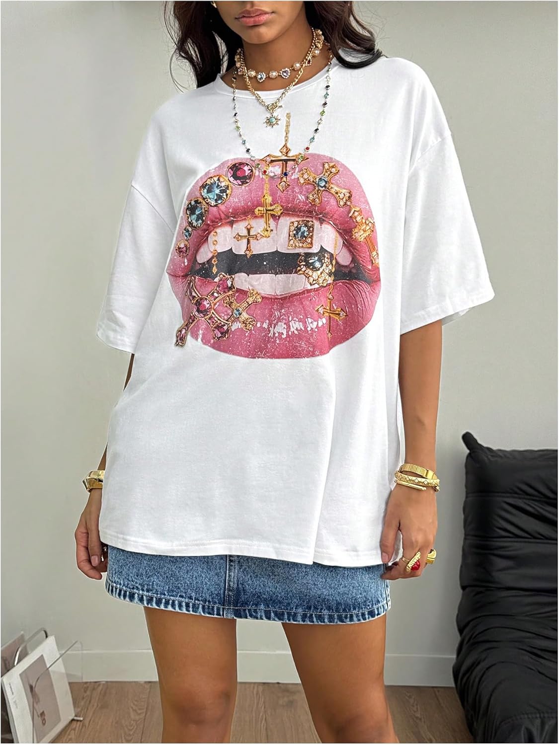WDIRARA Women's Lip Graphic T Shirts Crew Neck Half Sleeve Tee Streetwear Tops - Image 2