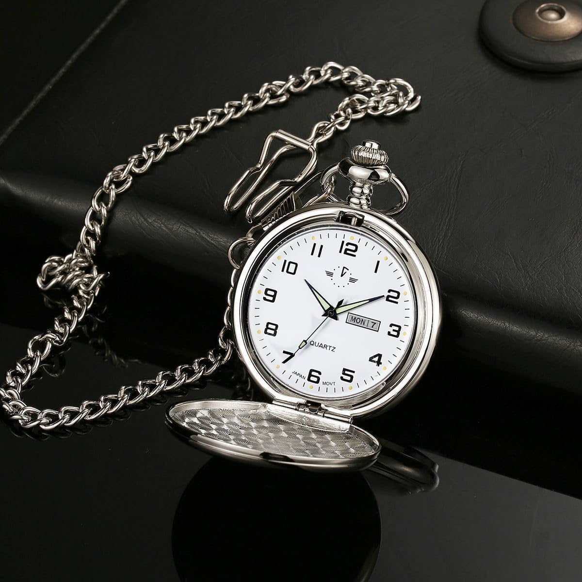 BOSHIYA Smooth Quartz Pocket Watches for Men Classic Arabic Digital Luminous Dial & Day Date Pocket Watch with Chain Christmas Graduation Birthday Gifts