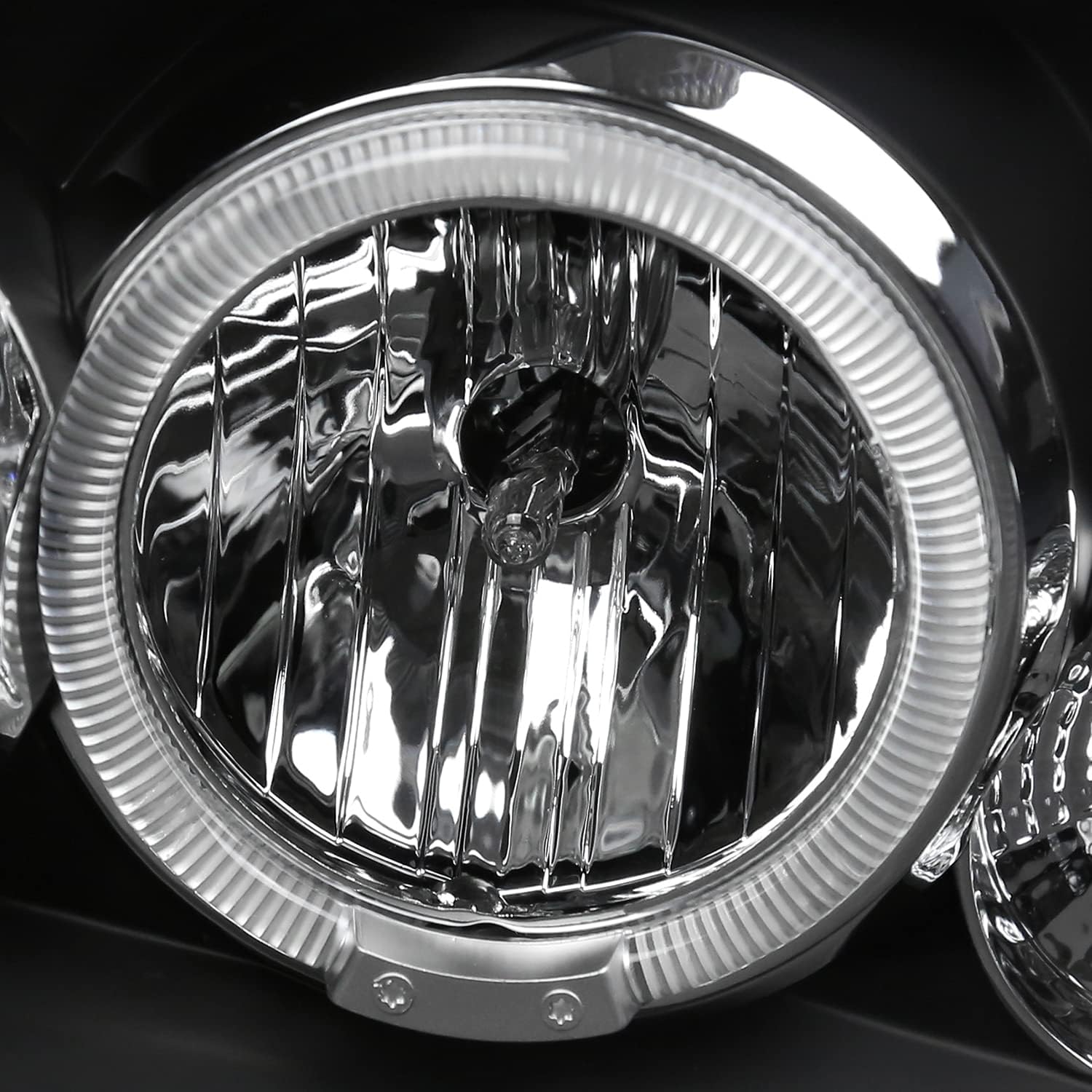 SPEC-D TUNING Projector Headlights Black W/LED Halo Compatible with 2001-2004 Nissan Frontier, Left + Right Pair Headlamps Assembly