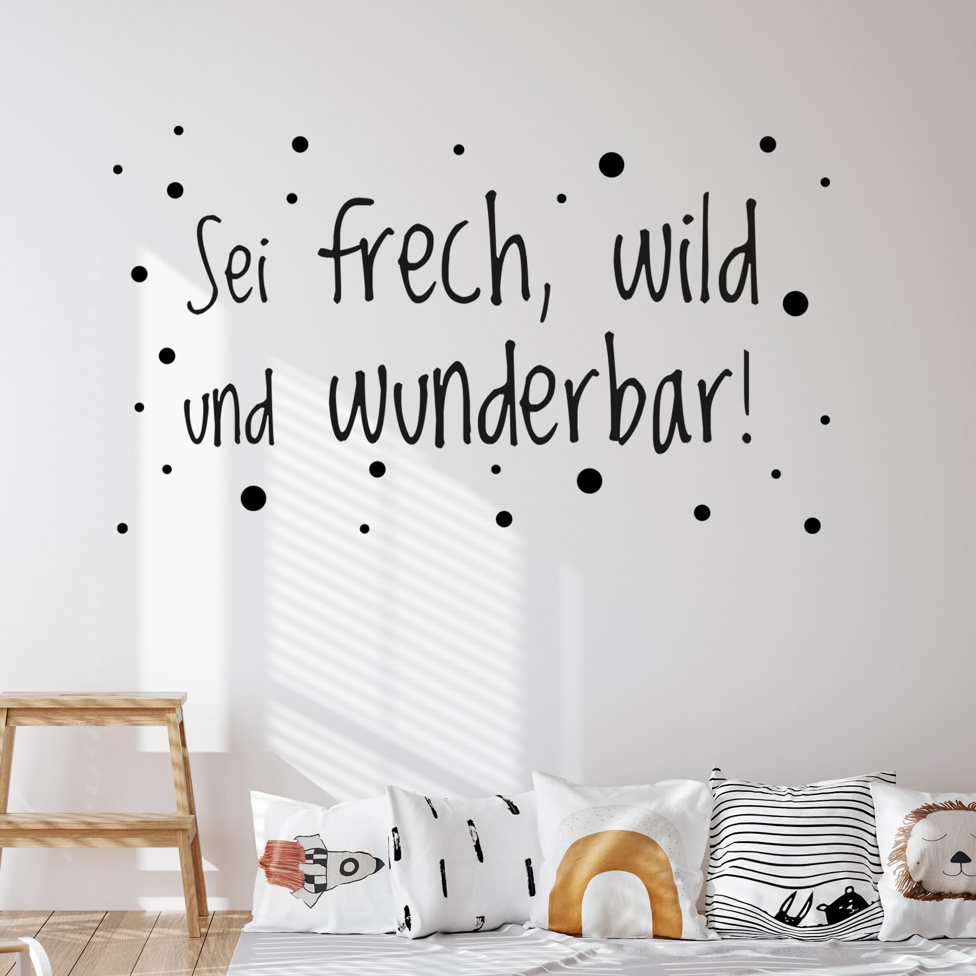 GRAZDesign Wandtattoo Sei Frech Wild und Wunderbar, Sprüche Kinderzimmer, Jugendzimmer, Motivation Wand, für Jungen Mädchen, 53x30cm, 073 dunkelgrau