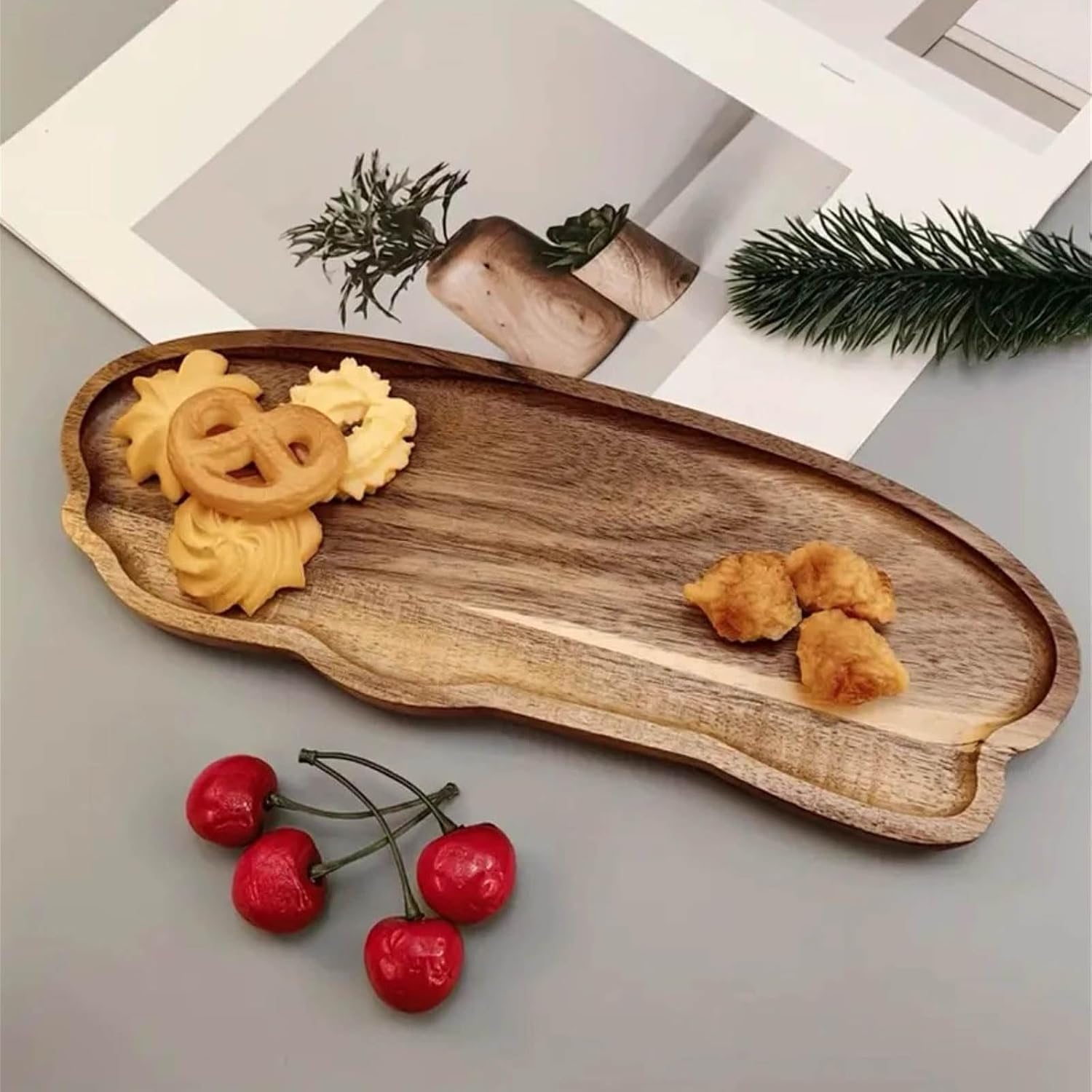 Cloud Shape Wood Serving Tray Decorative Platter Plate Board for Hot Food Presentation Display Wooden Seasoning Bottle Holder Tray