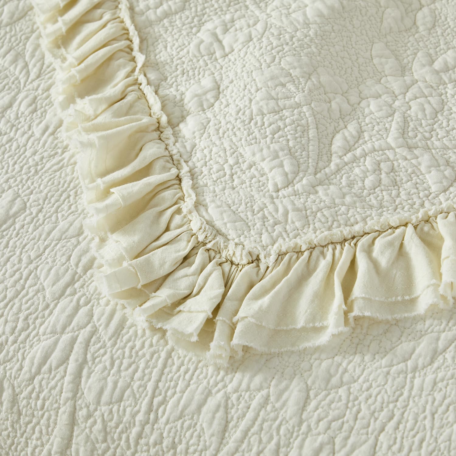 Brandream Cream Yellow White Quilt Set Queen Size Cotton Matelasse Bedding Luxury Ruffle Bedspread 3-Piece - Image 9