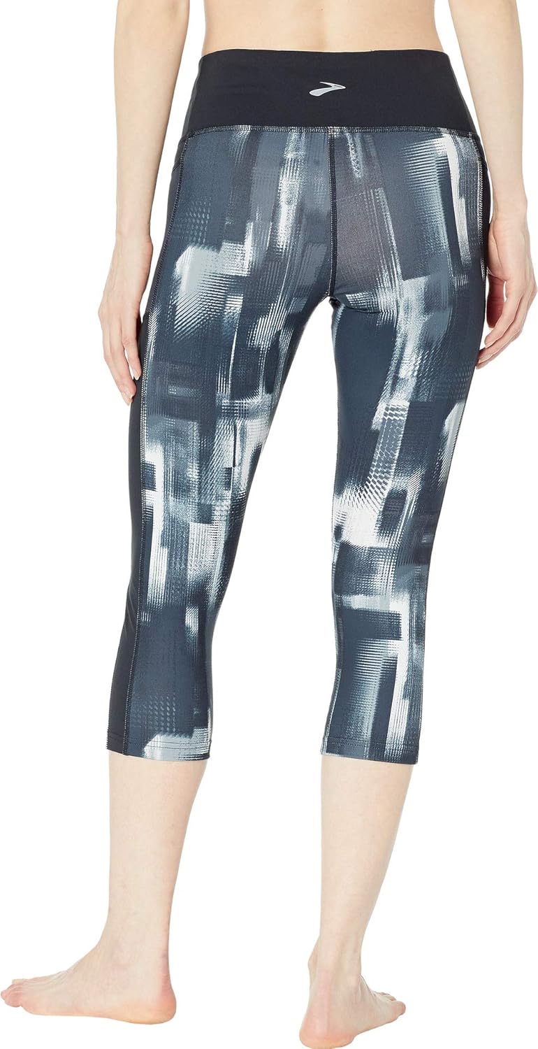 brooks greenlight capri