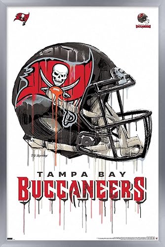 Miniatura 21 de Trends International NFL Tampa Bay Buccaneers - Póster de pared con casco de goteo 20, 22.375 x 34 pulgadas, versión enmarcada negra Versión