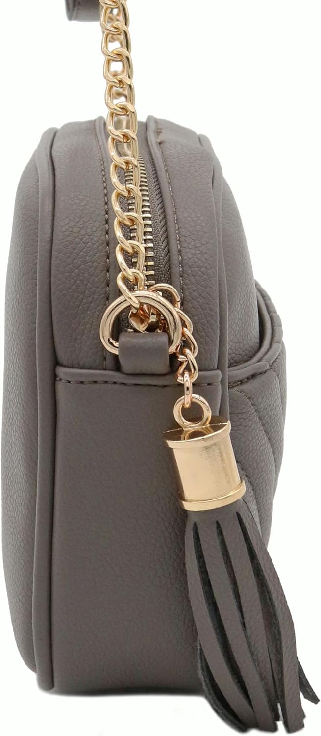 FashionPuzzle Chevron Quilted Crossbody Camera Bag with Chain Strap and Tassel - Image 4