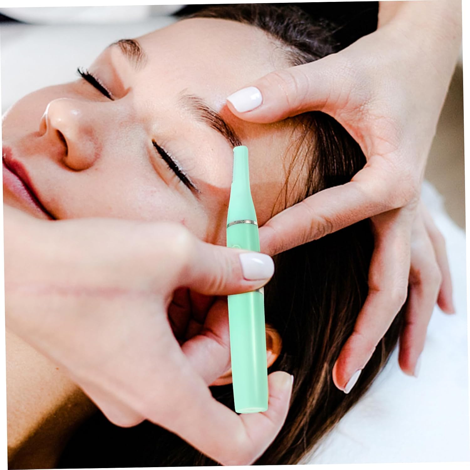 Electric Eyebrow Trimmer for Women Portable Rechargeable Hair Removal Tool Safe Painless Eyebrow Razor for Quick Grooming Green