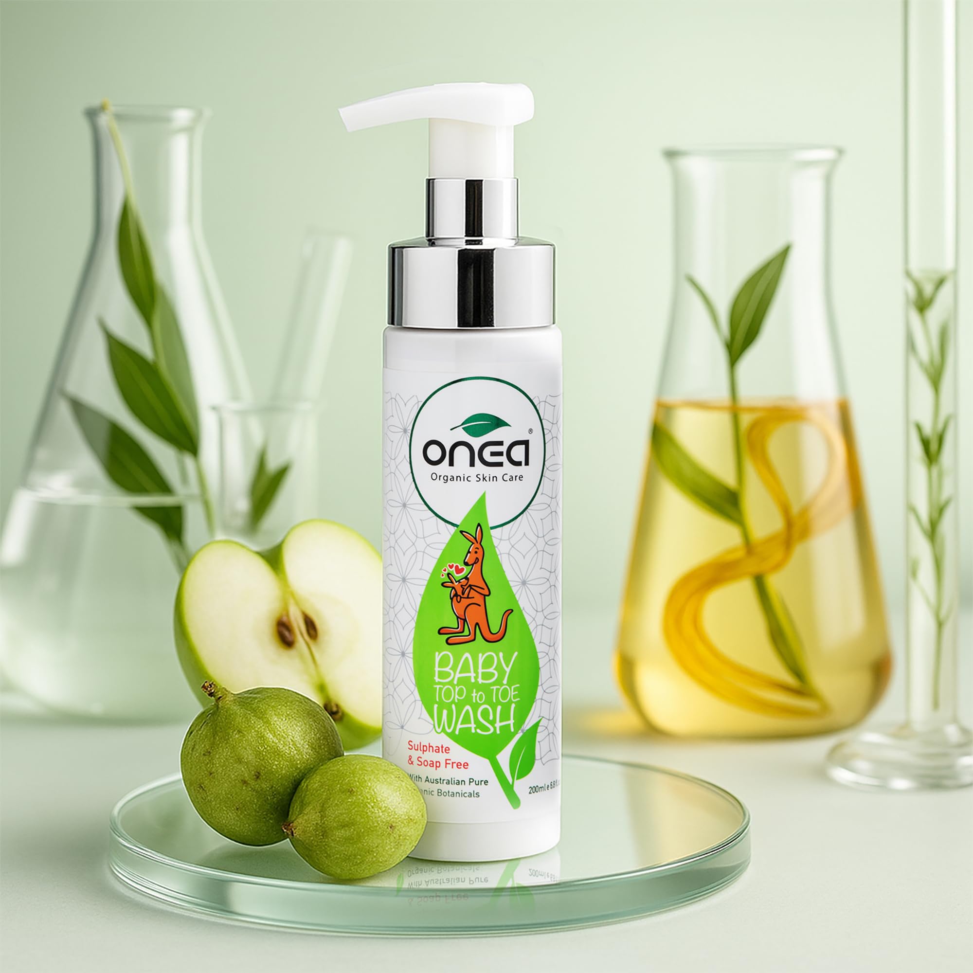 Onea - Lavado natural para bebé: jabón de cabeza a pie, hipoalergénico y sin parabenos, lavado corporal y champú, seguro para bebés con vitamina E, 17,3 ml