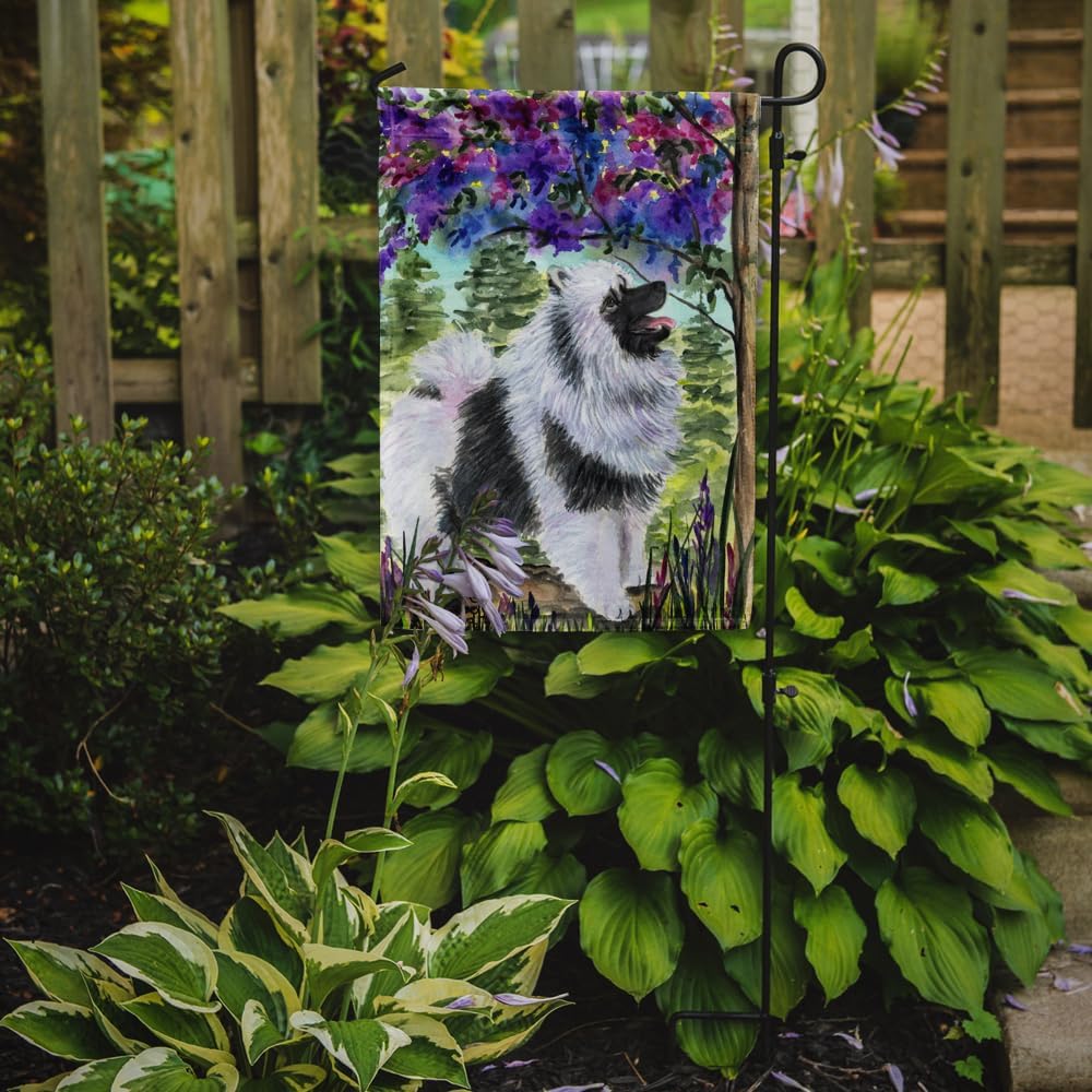 Caroline's Treasures SS8063GF Keeshond Garden Flag Mailbox Flag Decorative Yard Flag Banner Outside Patio Artwork Yard Flower Beds, Garden Size, Multicolor image 2