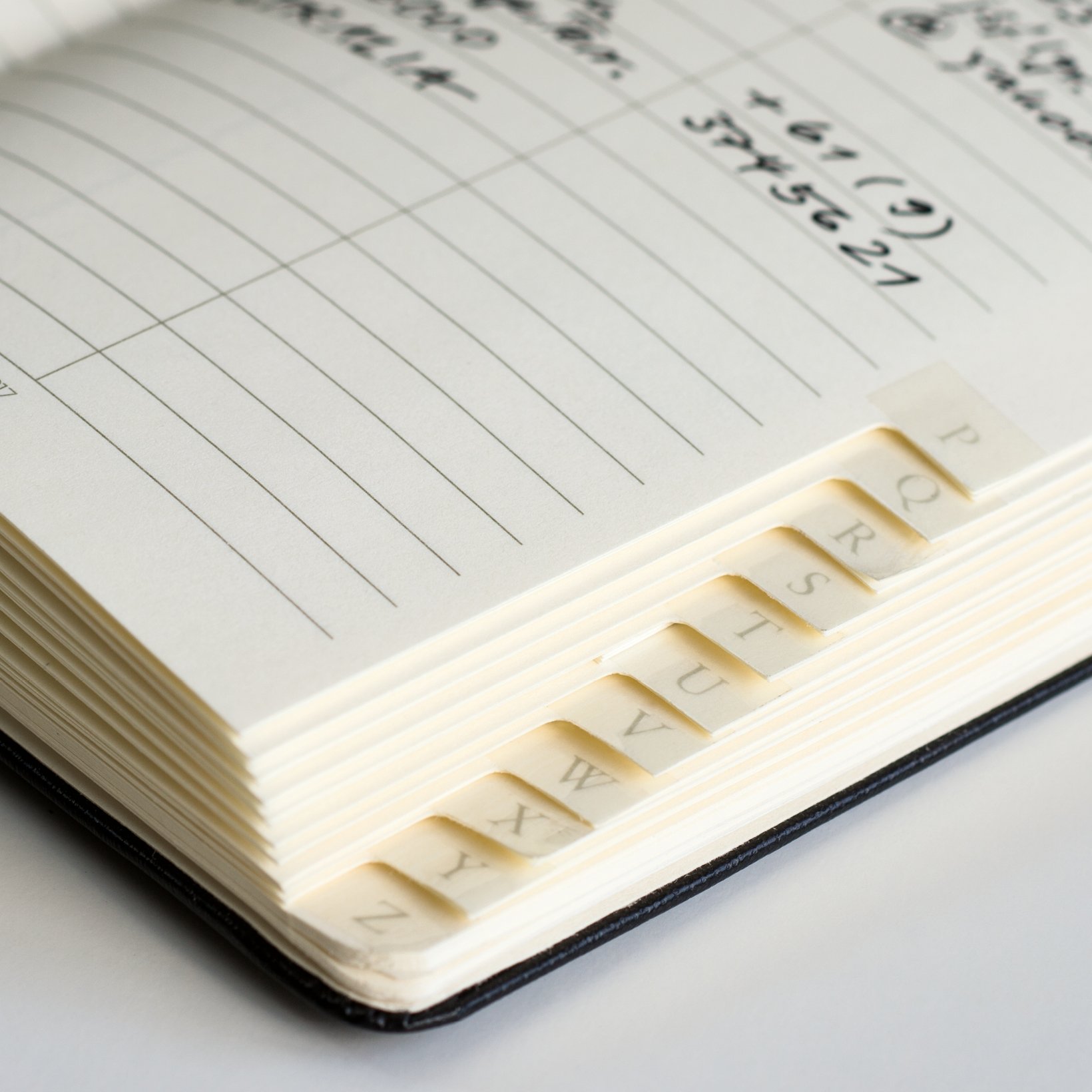 Carnet d'adresses A5 noir, Medium