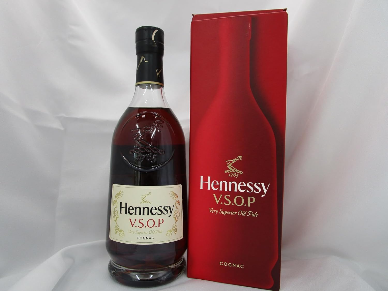 Hennessy ヘネシー ブランデー ブリビレッジ COGNAC VSOP 700ml 40
