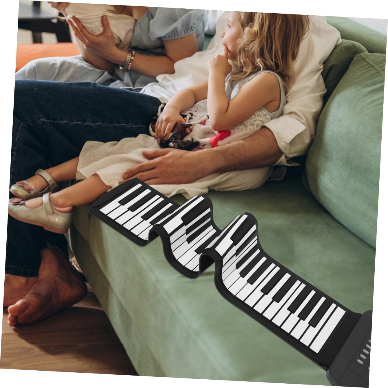 Pianoforte Leggero Portatile Elettronico Silicone Tasti in 61 e Sustain Pieghevole Pedale Ingresso Audio Mp3 Regalo per Ragazzo Ragazza