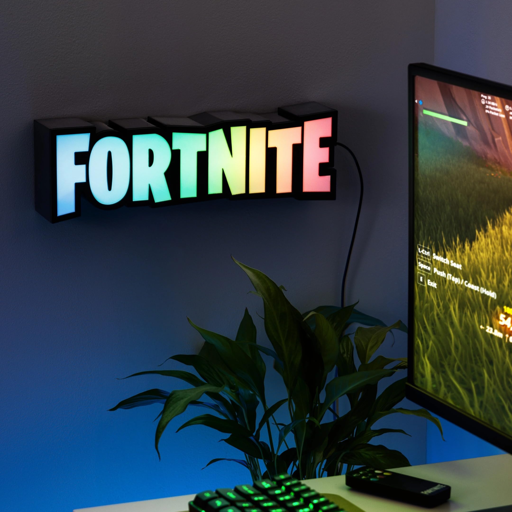 Amazon.co.jp: Fortnite RGBカラーチェンジロゴライト – オフィシャル