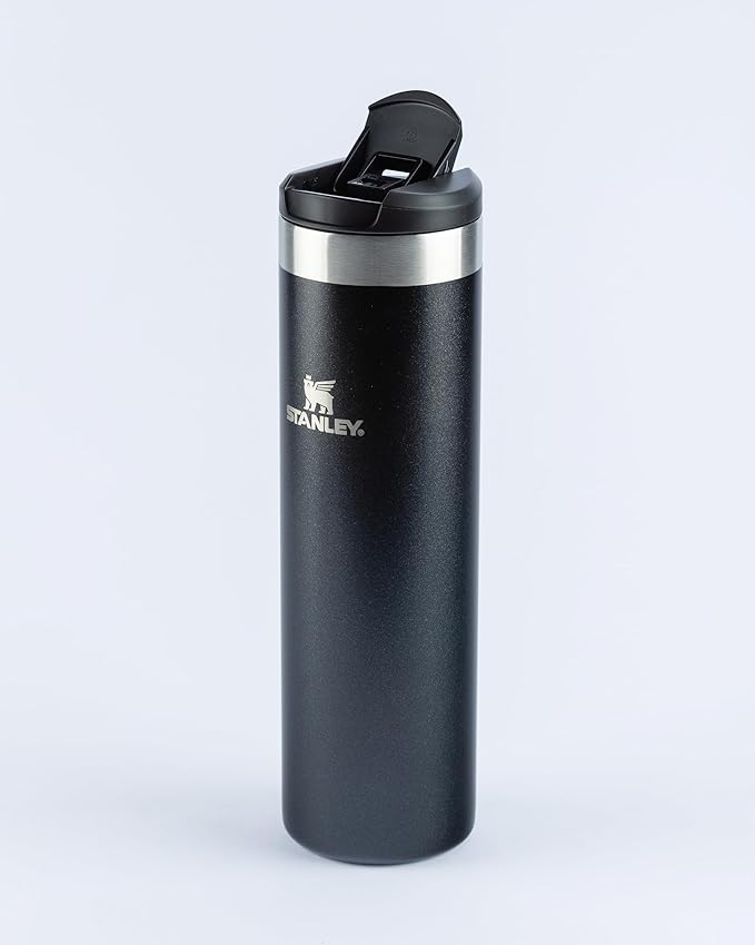 Oferta Semana do Consumidor : 40% de desconto na garrafa térmica da Stanley