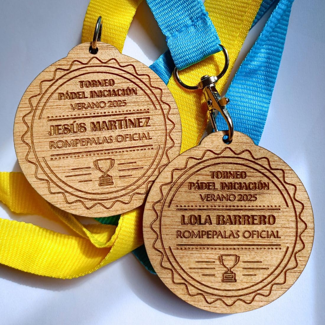 Medallas Personalizadas Infantiles de Madera, Regalo Fin de Curso Escolar
