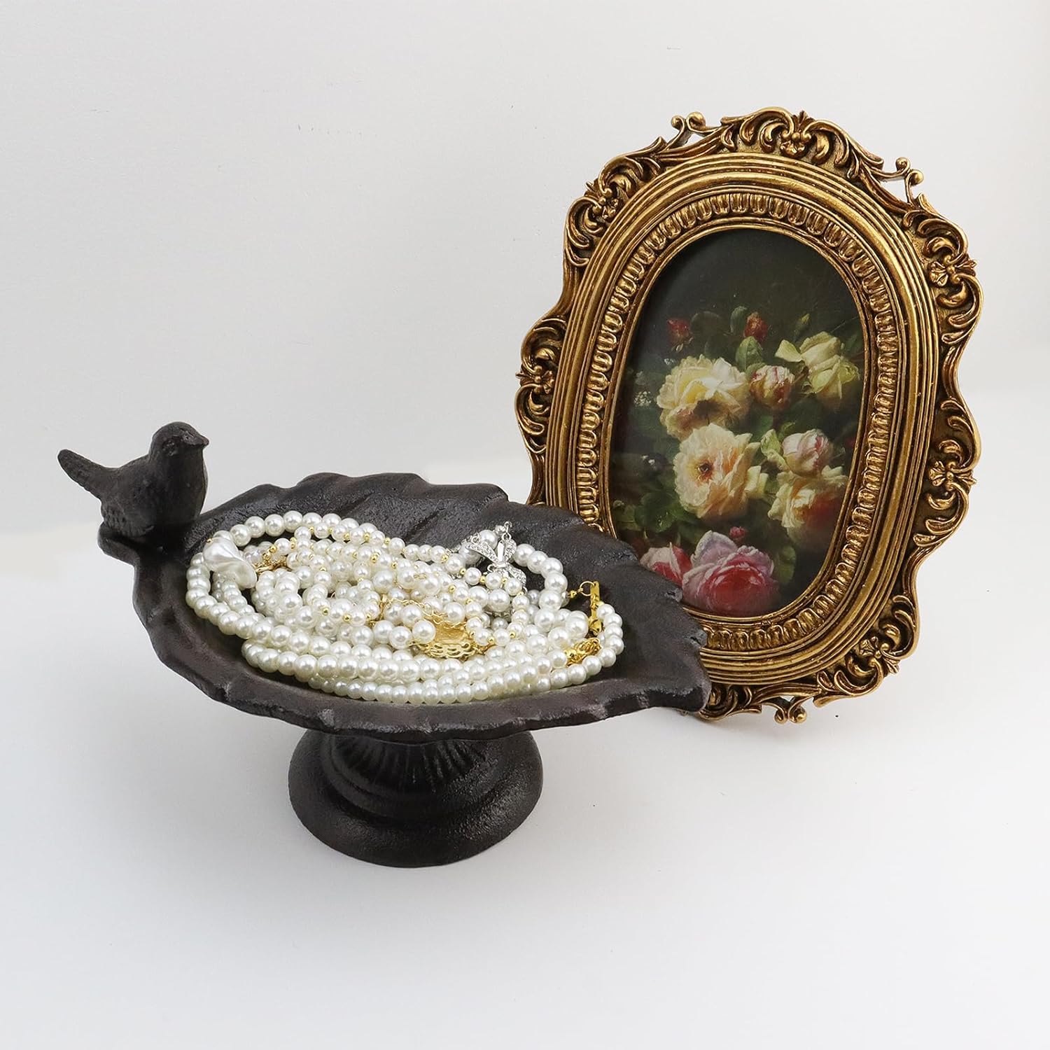 1Pcs Black Cast Iron Storage and Display Piece for Storage and Home Decoration, 9.17" x 5.35" x 3.54" Leaf-Shaped Bird Feeder 6331 for Outdoor Garden Bird Feeding