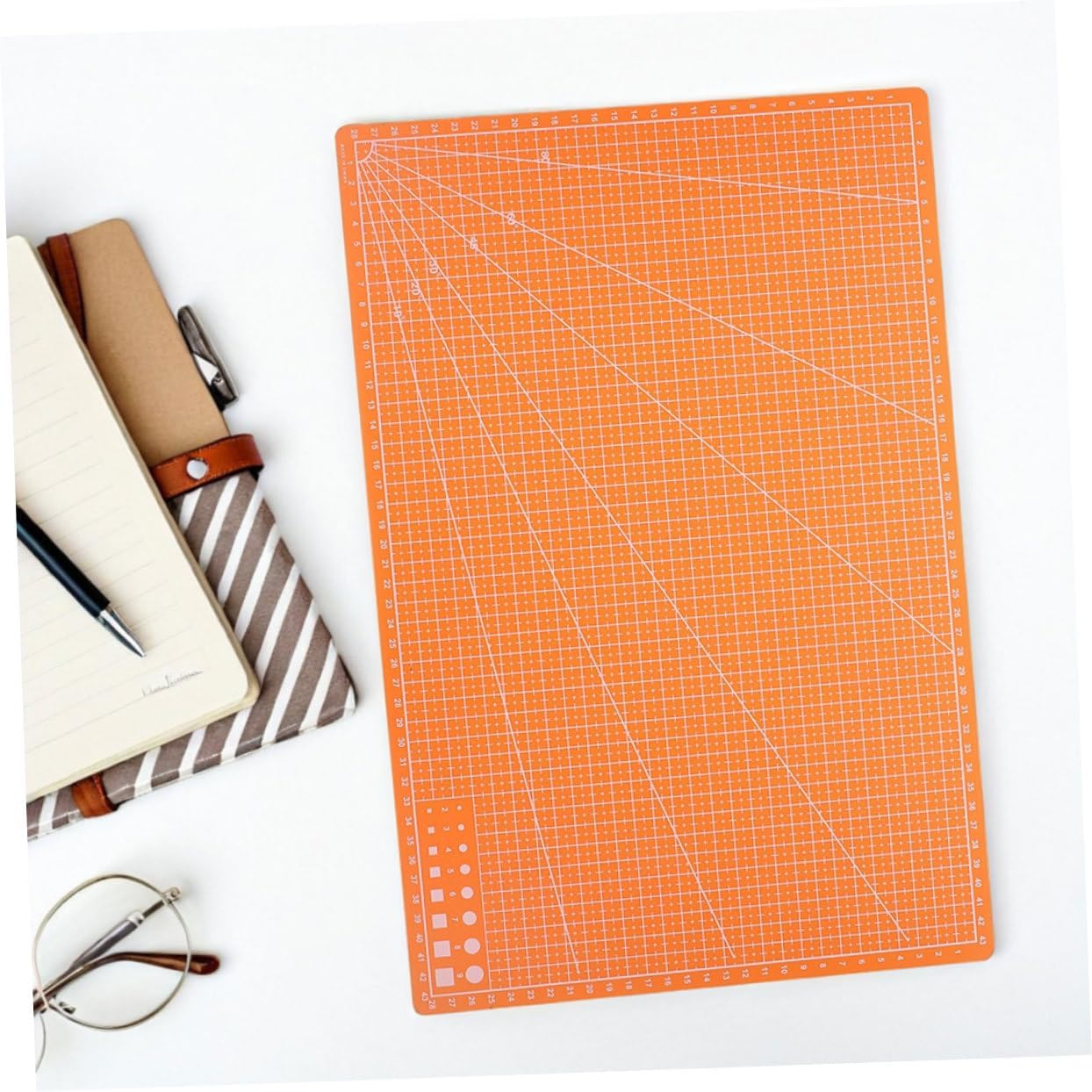 Housoutil 2pcs Double-sided Cutting Mat for Sewing Quilting Craft Cutting Mat Precision Protective Surface Portable Easy to Clean for Hobby Projects
