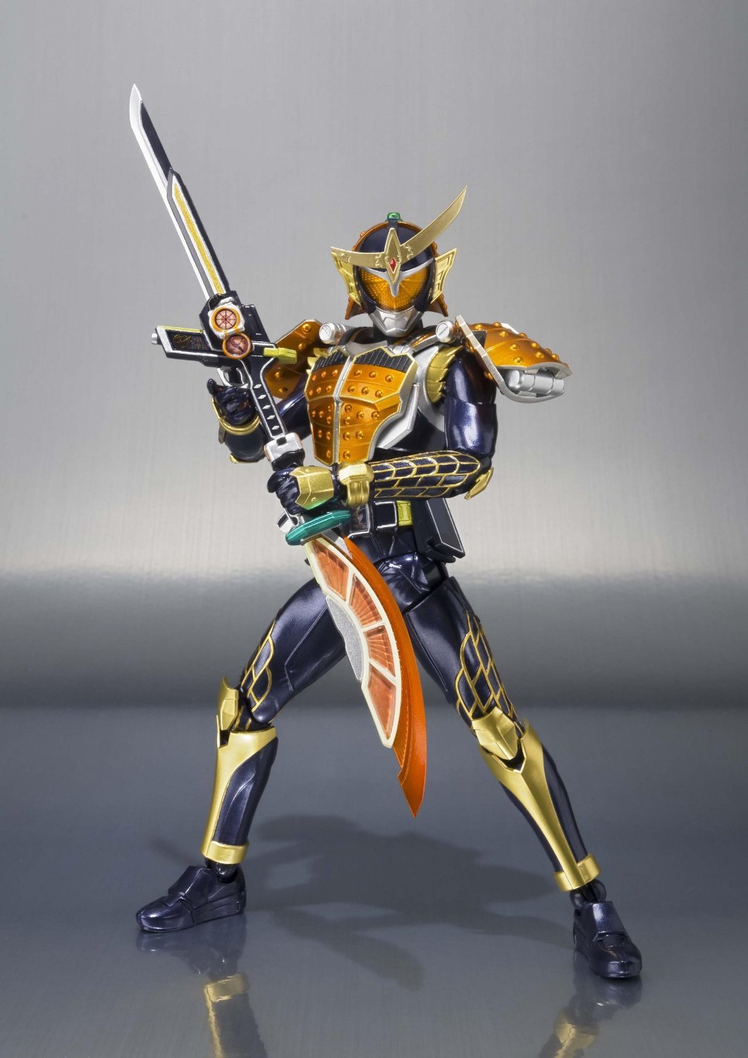 Amazon | Bandai Tamashii Nations S.H. Figuarts Kamen Rider Gaim