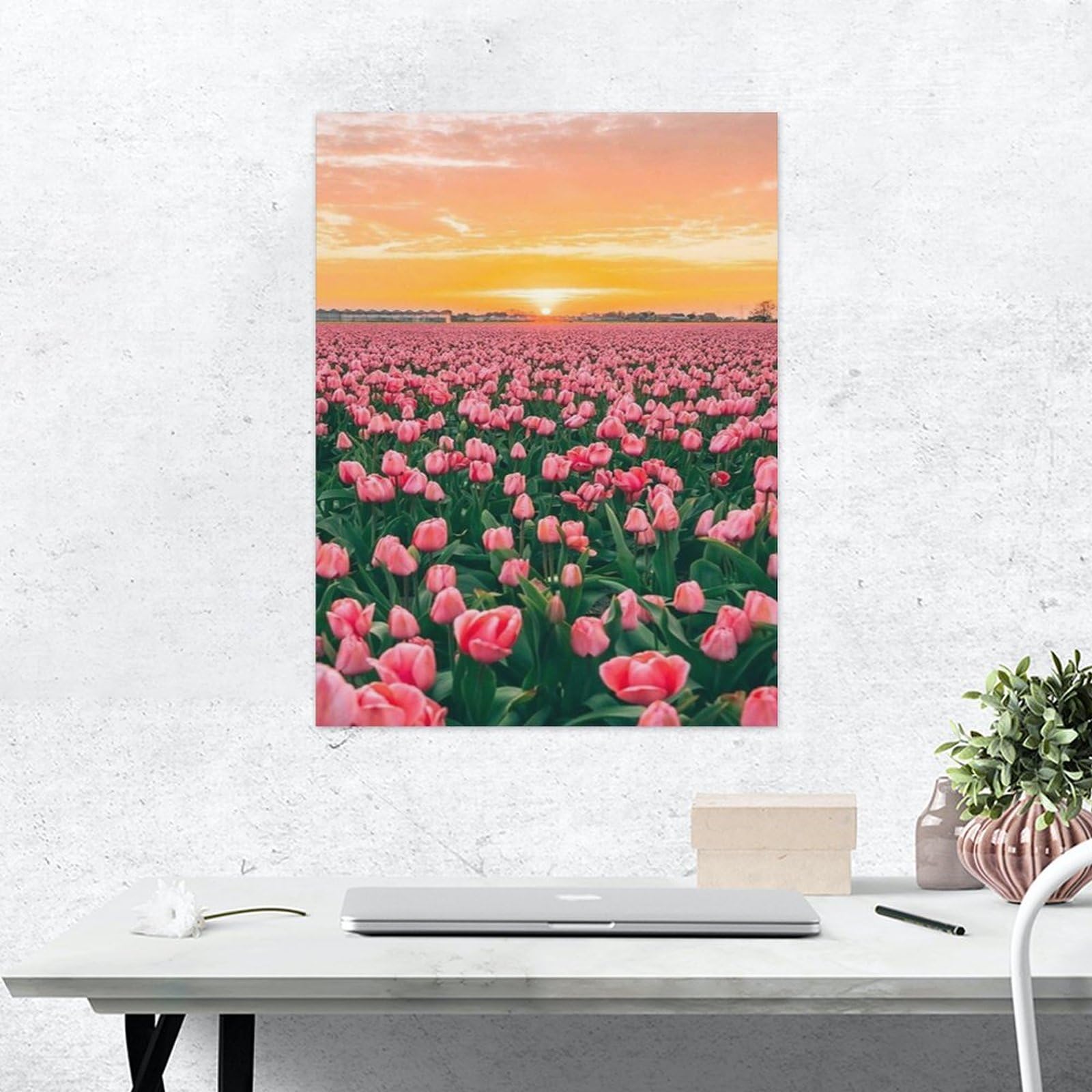 Amazon.co.jp: 絵画 夕暮れ時のピンクのチューリップ畑インテリア 絵画