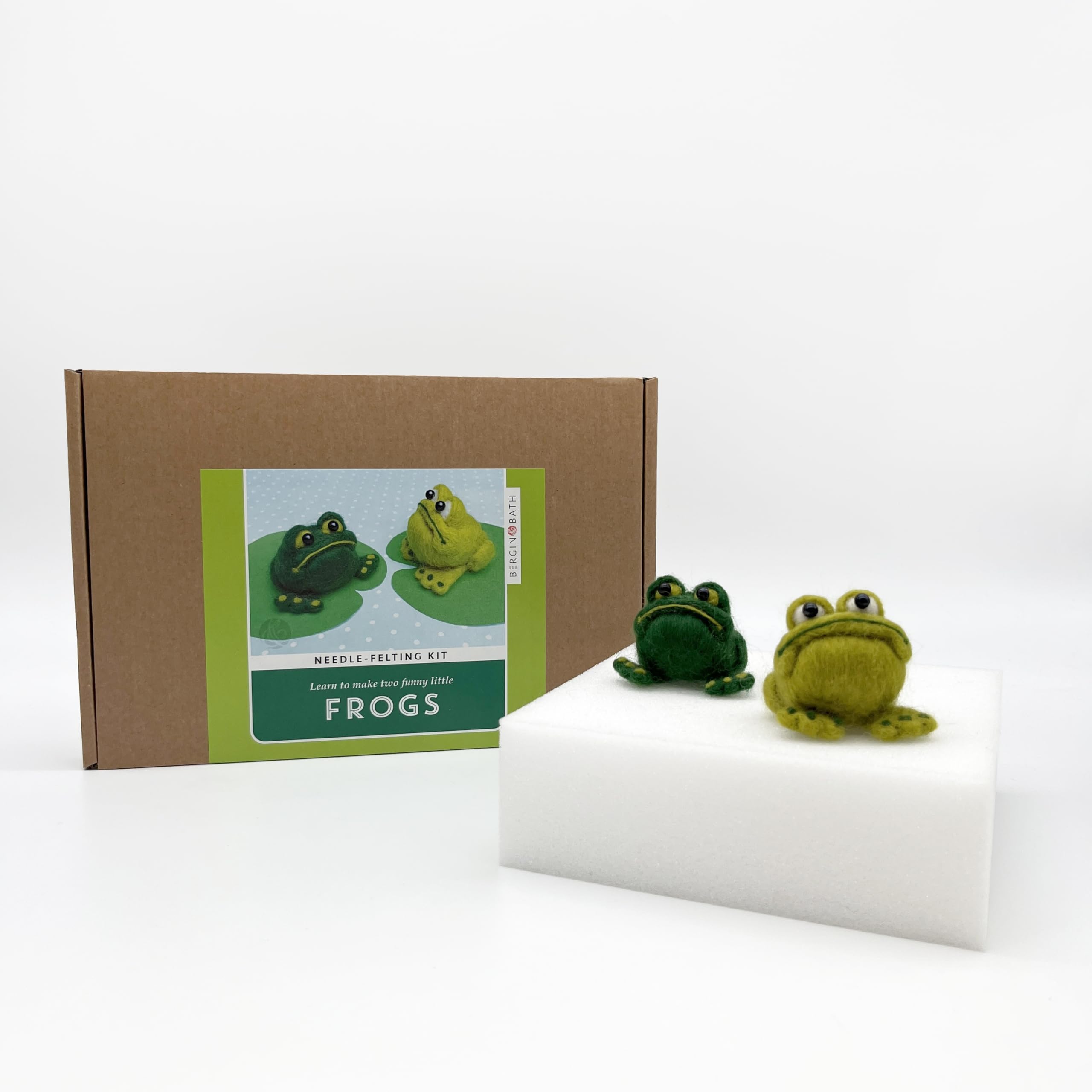 Bergin & Bath Needle Felting Kit, Frog. Planet Friendly DIY Craft kit for Adults and Teens. Planet-Friendly Wool (with Felting Mat)