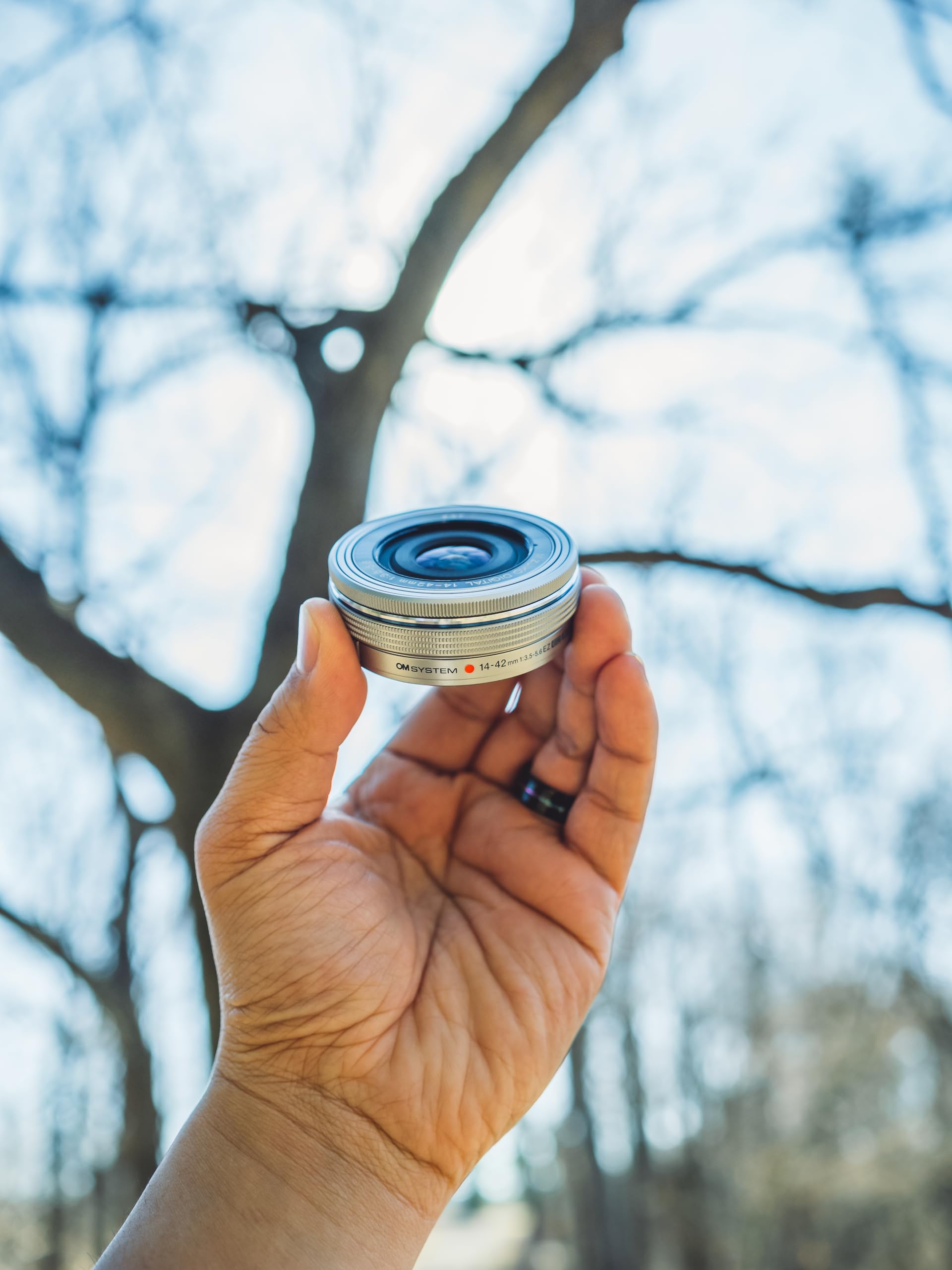 Amazon.com : OM SYSTEM Olympus M.Zuiko Digital 14-42mm F3.5-5.6 EZ