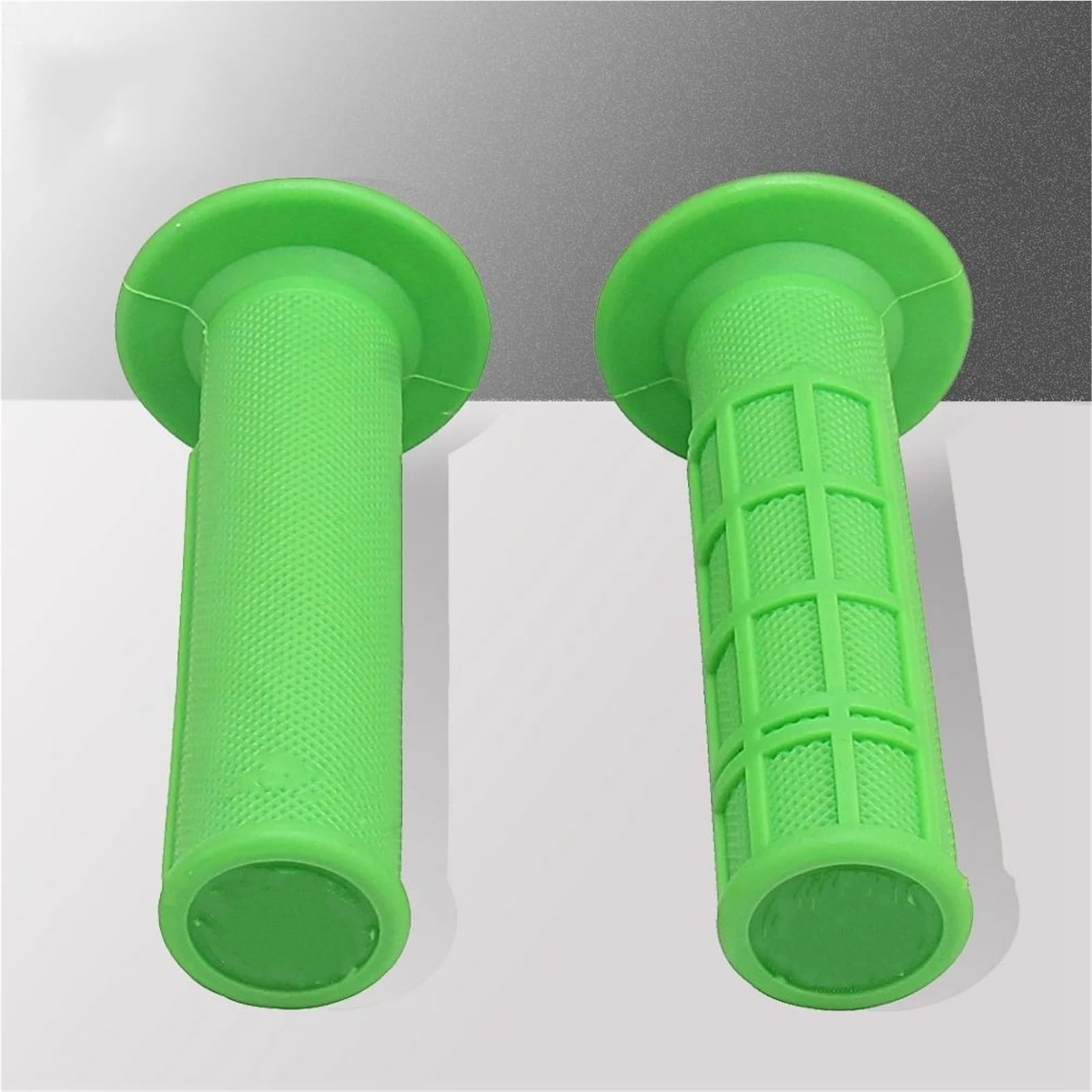 Uchwyty drążkowe Uniwersalne uchwyty motocyklowe 7/8" 22mm, trwała gumowa kierownica do quada ATV, lewa i prawa kierownica 22mm Gałki motocyklowe uchwyt
