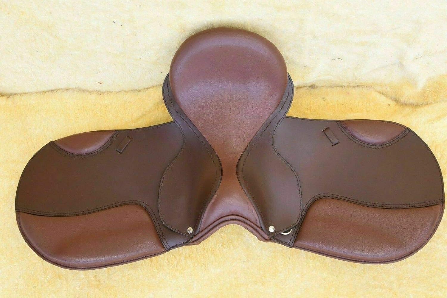 English Saddle Brown Leather treeless GP All Purpose Saddle