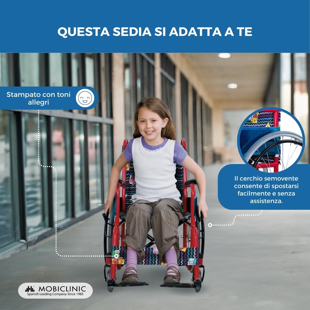Mobiclinic, Carrozzina per bambini, Teatro, Etichetta europea, Pieghevole, Marchio ce, Accessibile ai disabili, Freno sulle maniglie, Poggiapiedi e braccioli fissi, Rivestimento rosso con stampe