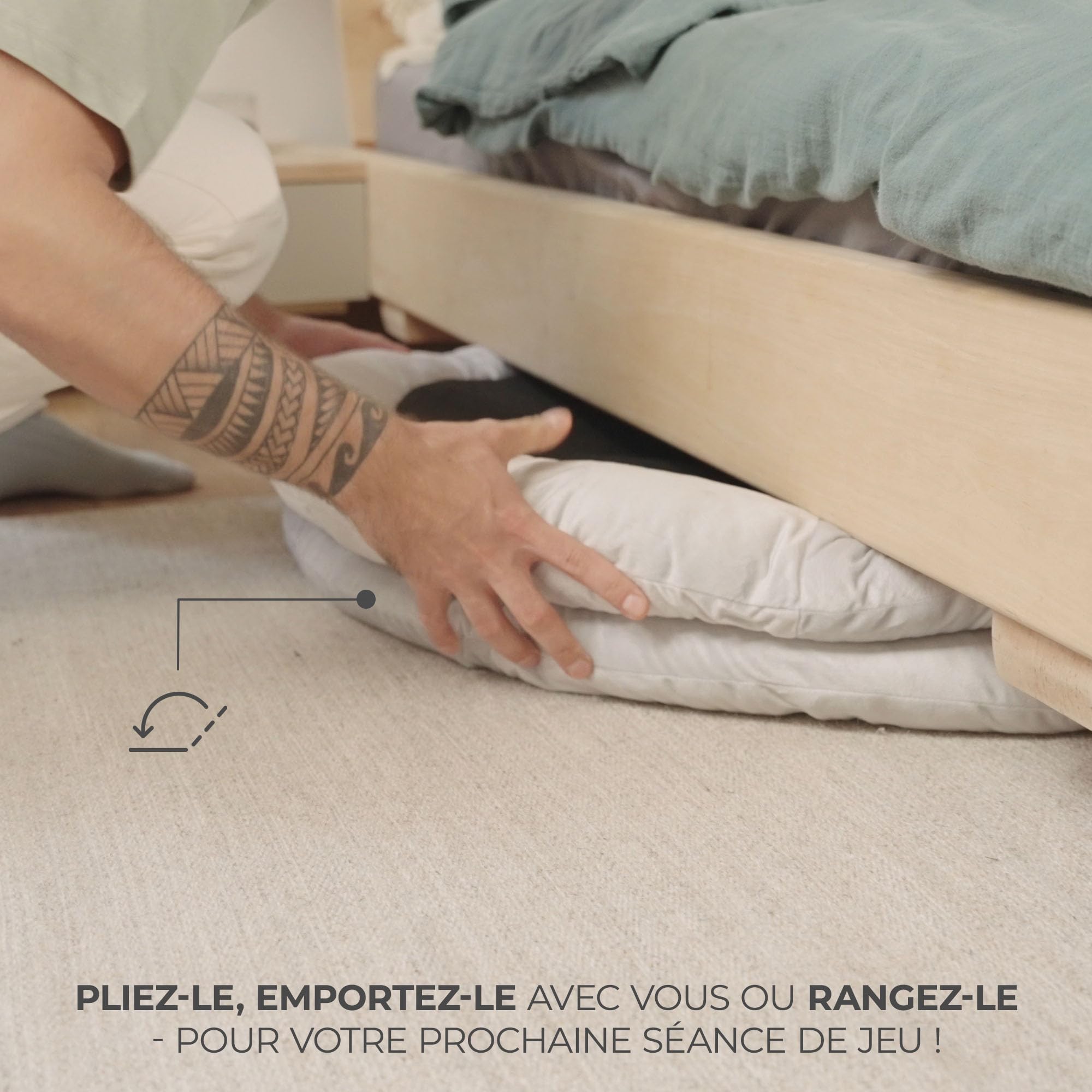 Kinderkraft COZYPLAY Tapis d'Éveil pour Bébé, avec Jouets d'activation, Tapis en Peluche, Lavable en Machine, Facile à Ranger, 2 Arceaux Souples, Gris