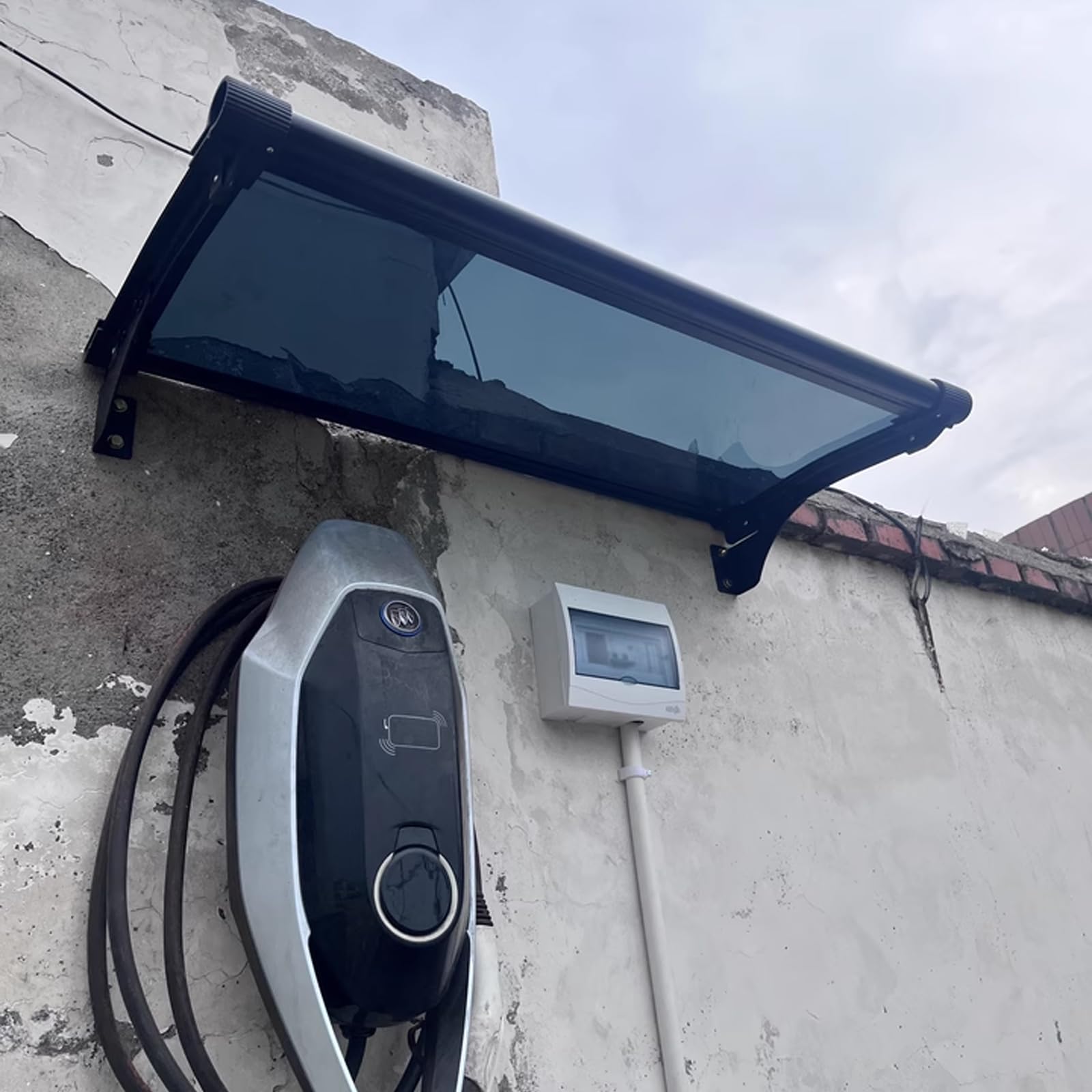 Auvent de porte pour entrée 65x190cm pour un accueil au sec en hiver