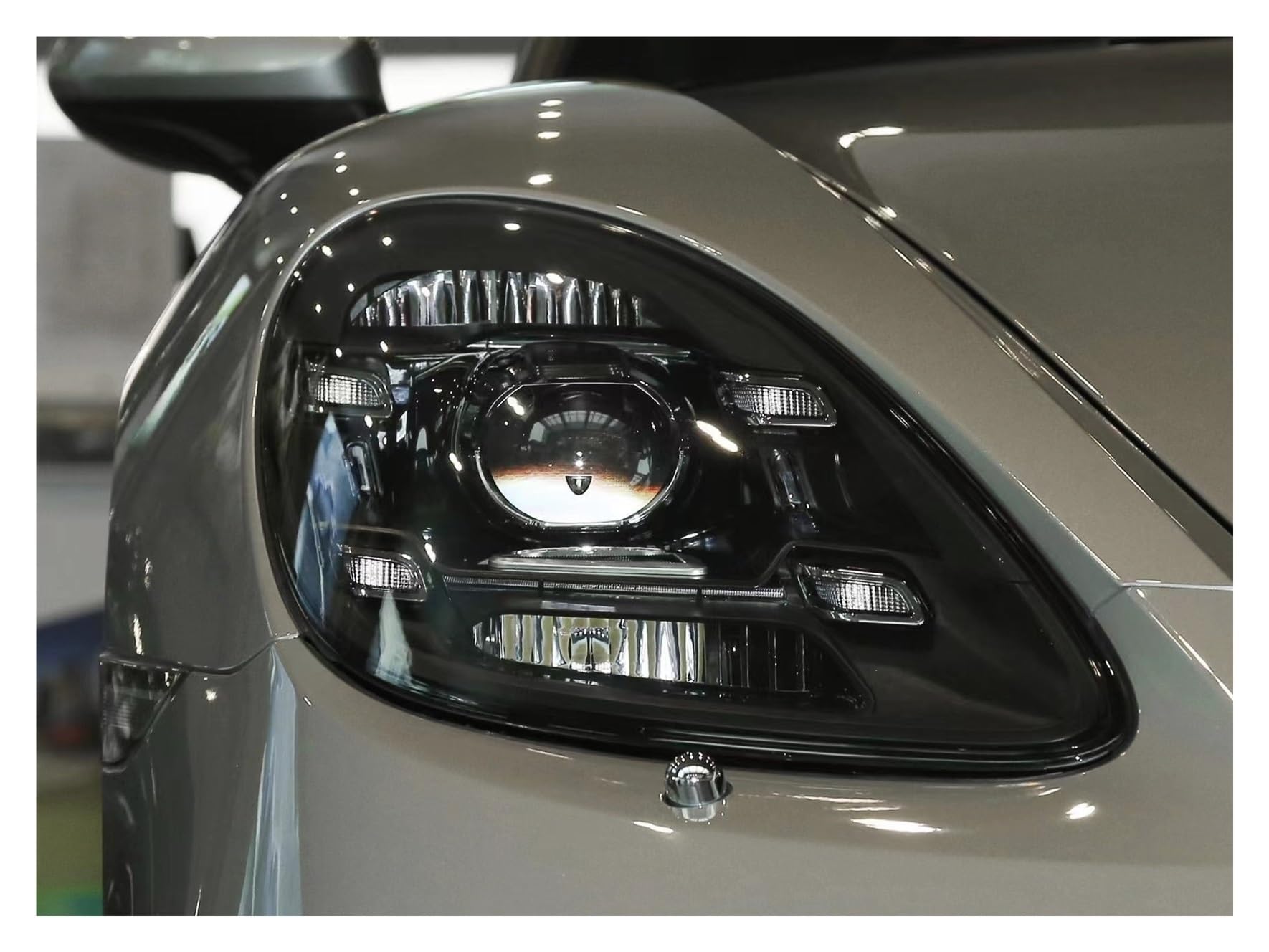 Amazon | 車のフロントヘッドライトヘッドランプ DRL デイタイム