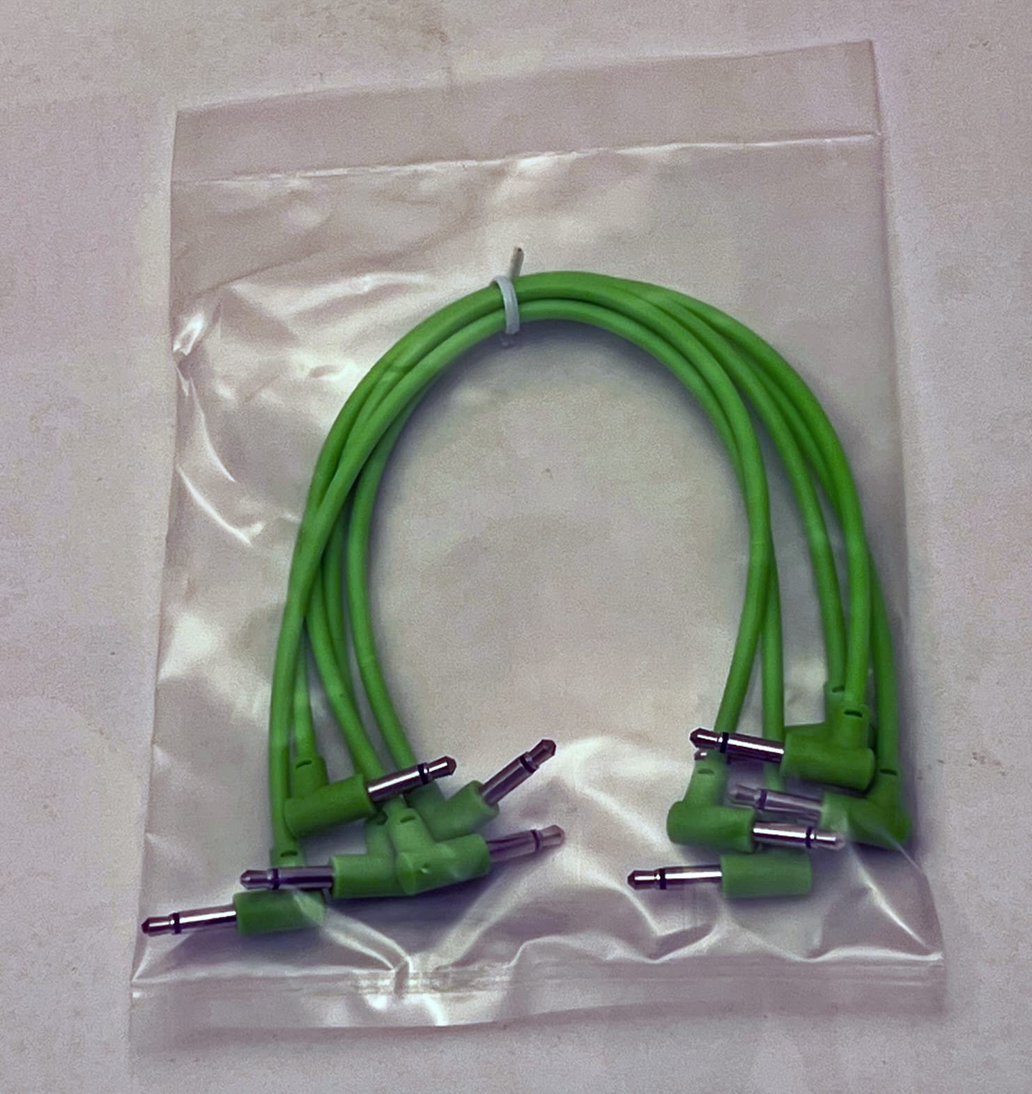 Luigis Modular M-PAR Eurorack Patchkabel, rechtwinklig, 20 cm, Grün, 5 Stück