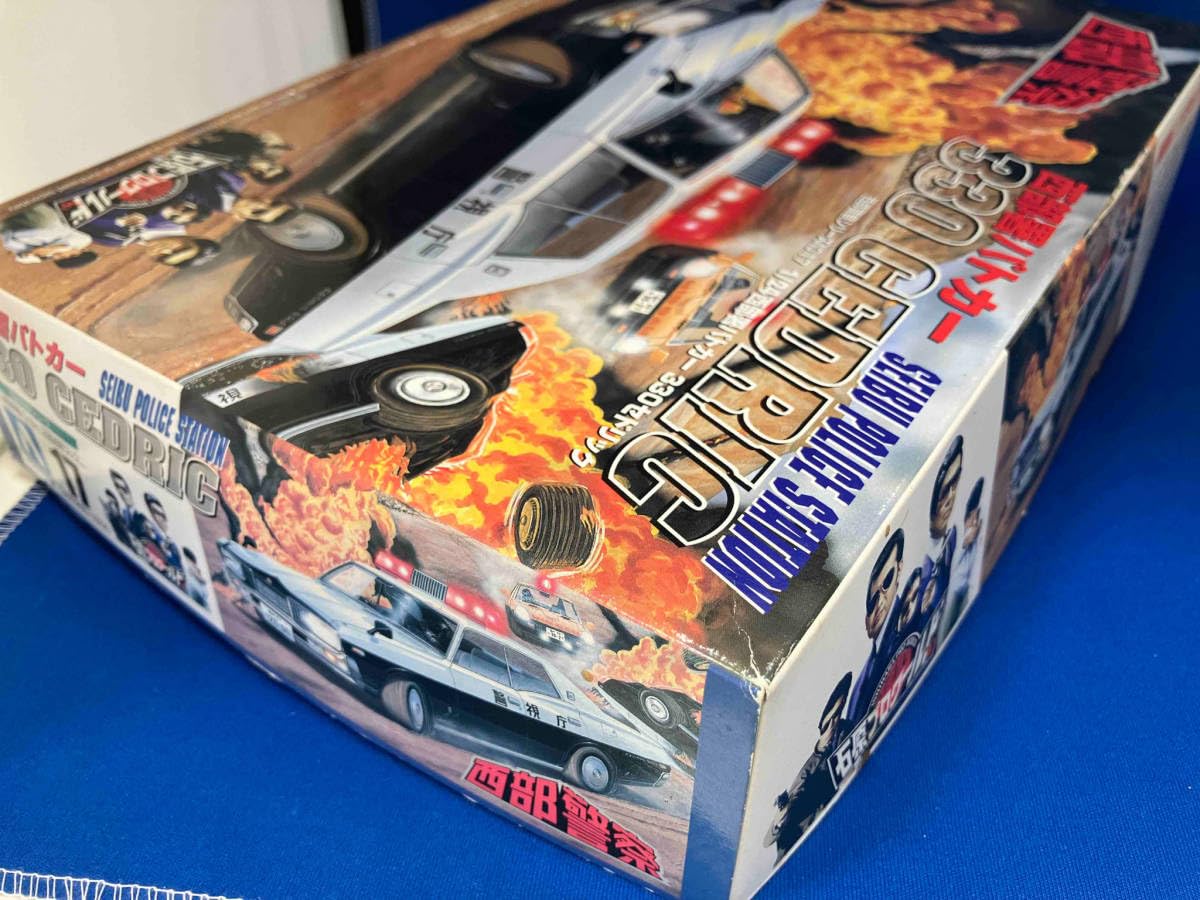 Amazon | プラモデル アオシマ 1/24 西部署パトカー 330セドリック