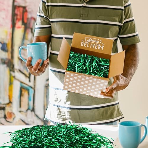 Vista 34 de Lainrrew Relleno de plástico y papel azul iridiscente brillante de 3.53 oz, trituradores y hebras de hierba triturada, confeti arrugado, papel