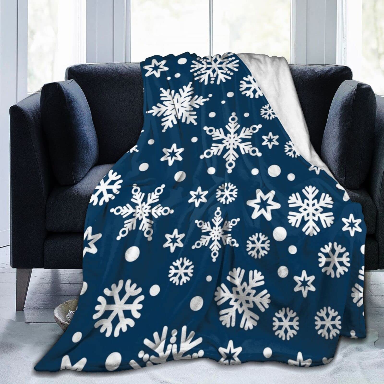 Lsjuee Christmas Snowflakes Throw Blanket Warm Cozy Blankets Lightweight Soft Cozy Flannel Winter Holiday Blanket for Sofa Couch Bed Office Xmas Gift 50"X40"
