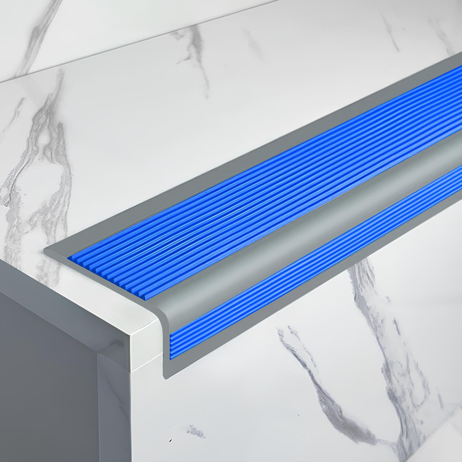 Banda de vinilo antideslizante de PVC azul de alta densidad para perfilado de escaleras