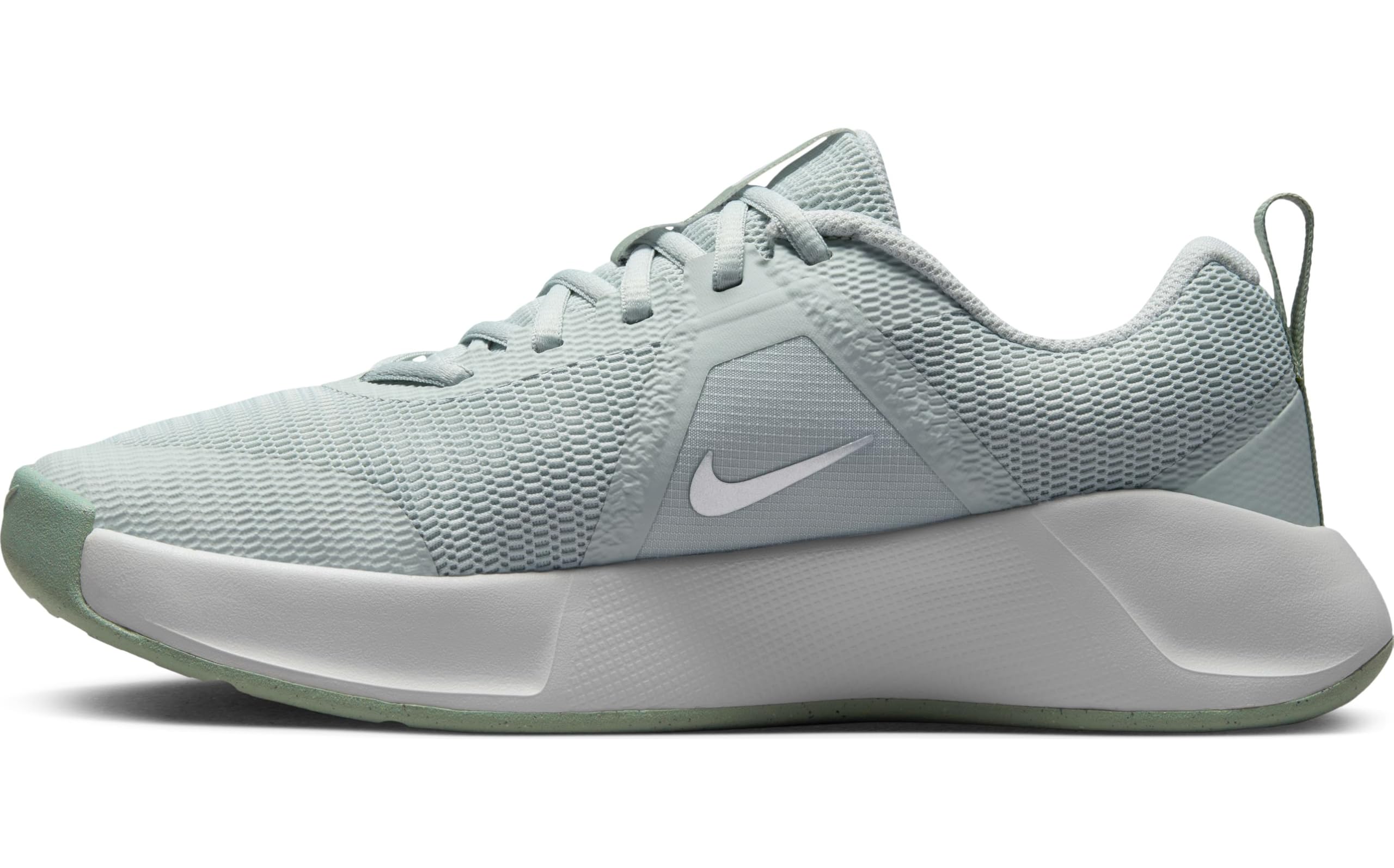 Nike MC Trainer 3 Workout-Schuh für Damen, FQ1830