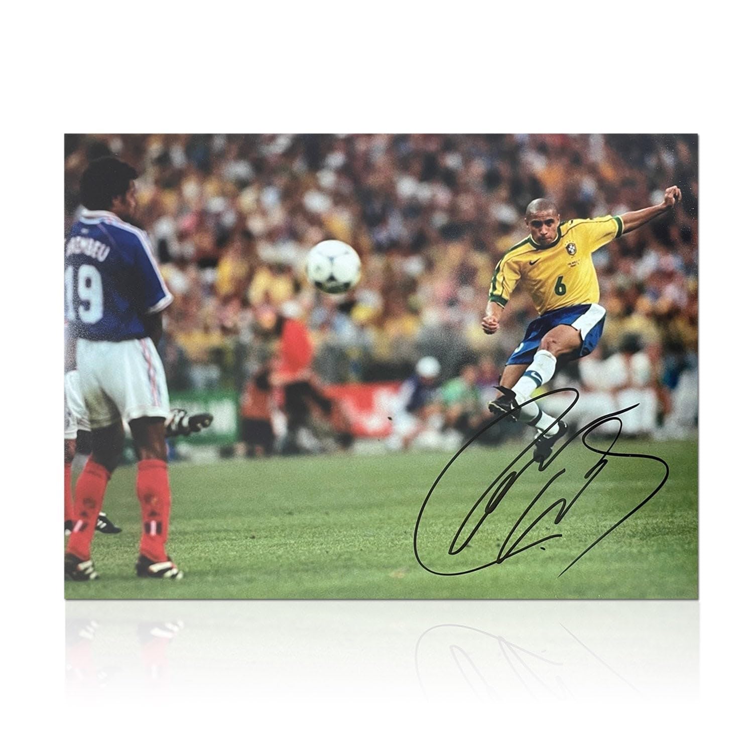 Exclusive Memorabilia Roberto Carlos Signed Brazil Football Photo