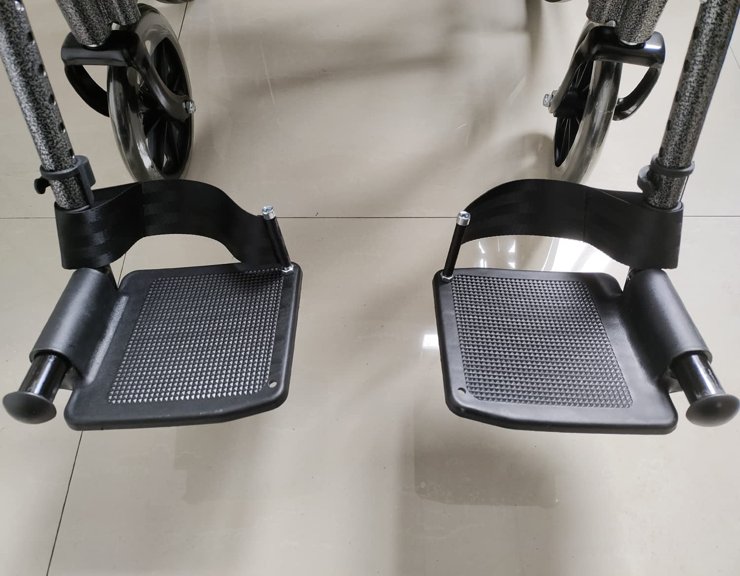 Repose-pieds Avec Sangles Pour Fauteuil Roulant - 5 Pièces - Noir - Polyuréthane - Neuf