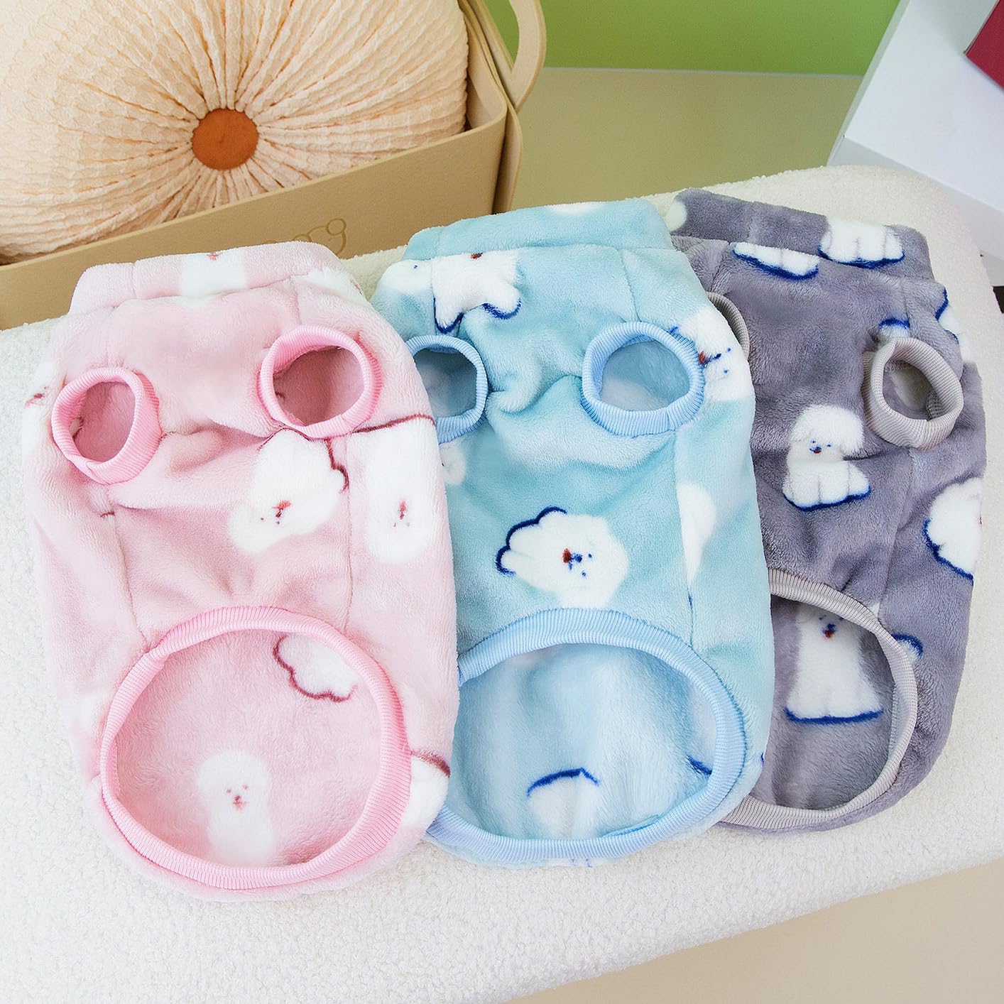 Zunea Flannel Dog Sweater Jumpers for Small Medium Dogs Pullover Corgi Winter Jacket Coats Fuzzy Fleece Puppy Clothes Cute Soft Warm Cold Weather Dachshund Vest Pet Apparel Blue L - Image 4