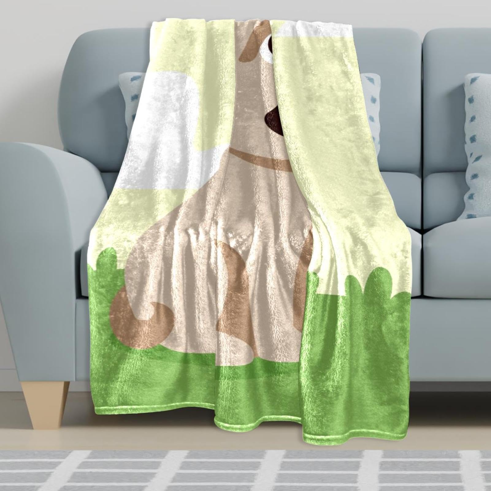 Couverture Polaire Chien Carlin Jaune Couverture Plaid Chaude Douce pour Lits Canapés Chaises Divans 150×200cm