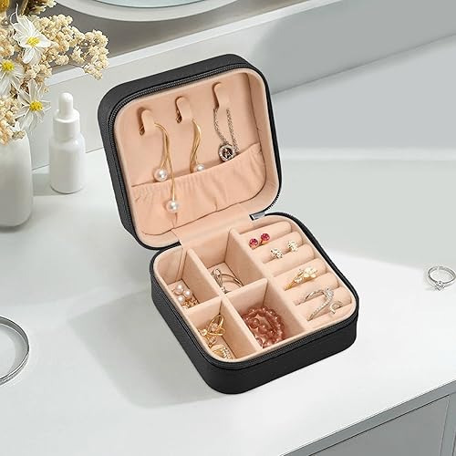 Miniatura 5 de Vnurnrn PU Leather Travel Jewelry Box, Gingerbread Man and Candy Cane Jewelry Case, Portable Small Jewelry Box Organizer for Women Girl, Travel