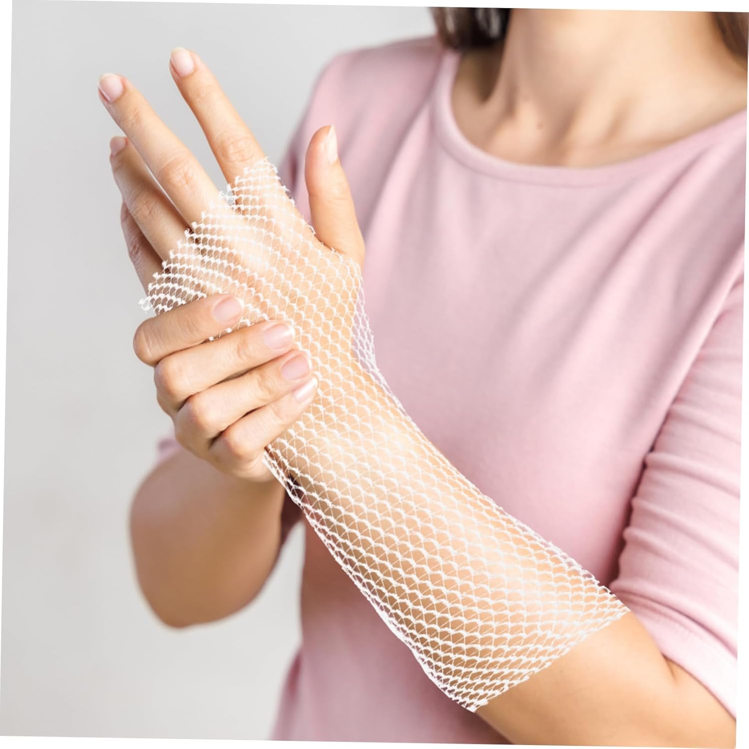 Sosoport 4rolls Sports Elastic Tape for Sprain for Boys and Girls First Aid Elastic Bandage Wrap